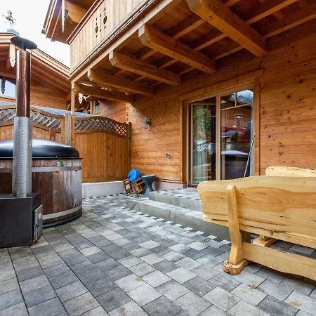 Chalet Vintage Chalet With Sauna And Jacuzzi In