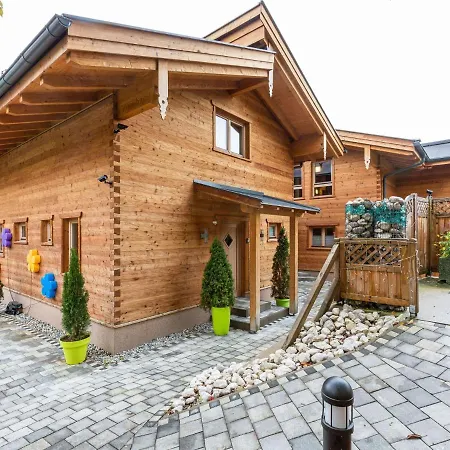 Vintage Chalet With Sauna And Jacuzzi In * Kaprun